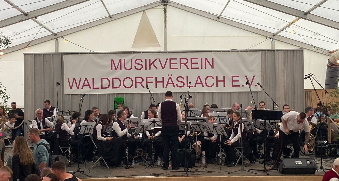 Waldmusikfest Waldorfhäslach